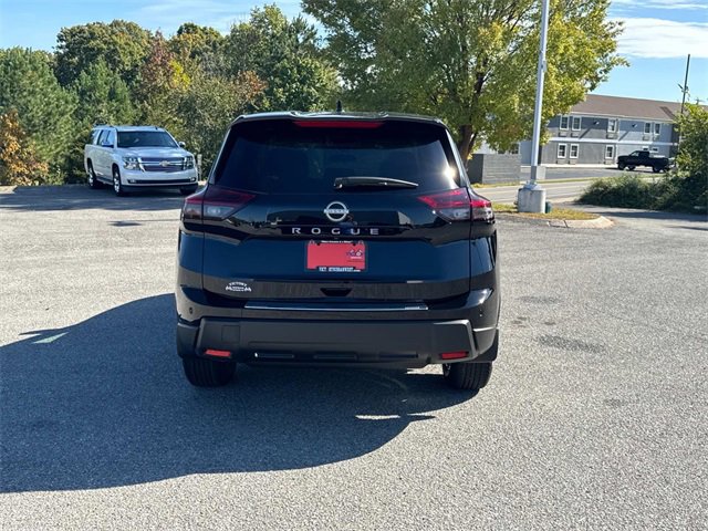 New 2026 Nissan Rogue SV image 5