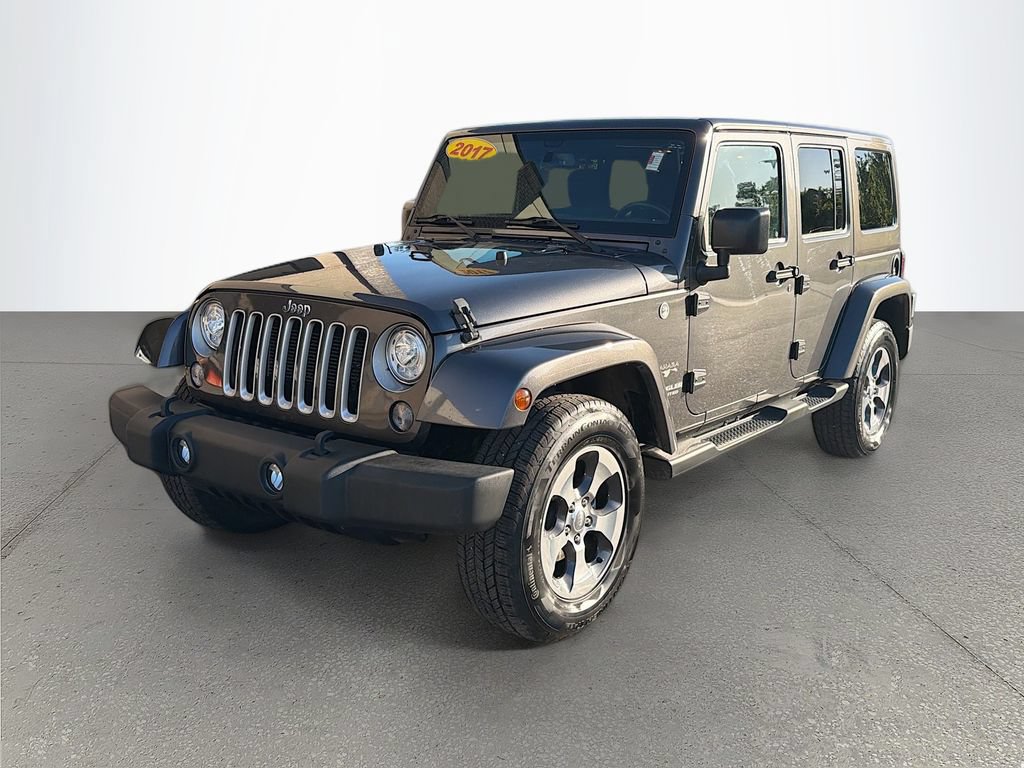 Used 2017 Jeep Wrangler Unlimited Sahara w/ Connectivity Group AWD/4WD image 8