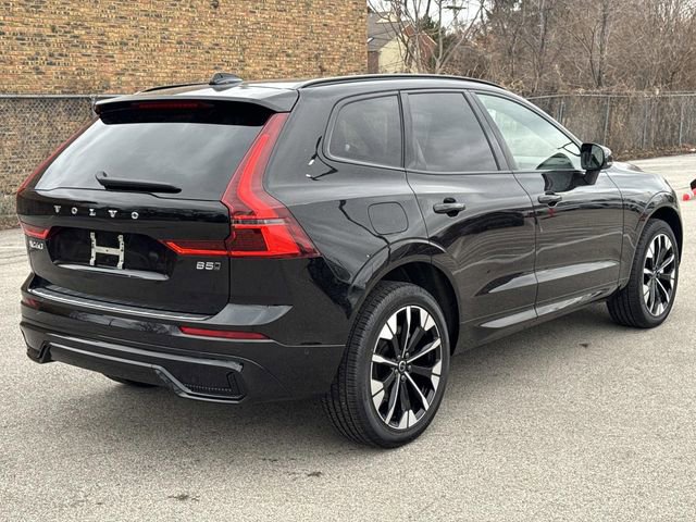 Used 2026 Volvo XC60 B5 Plus w/ Climate Package image 5