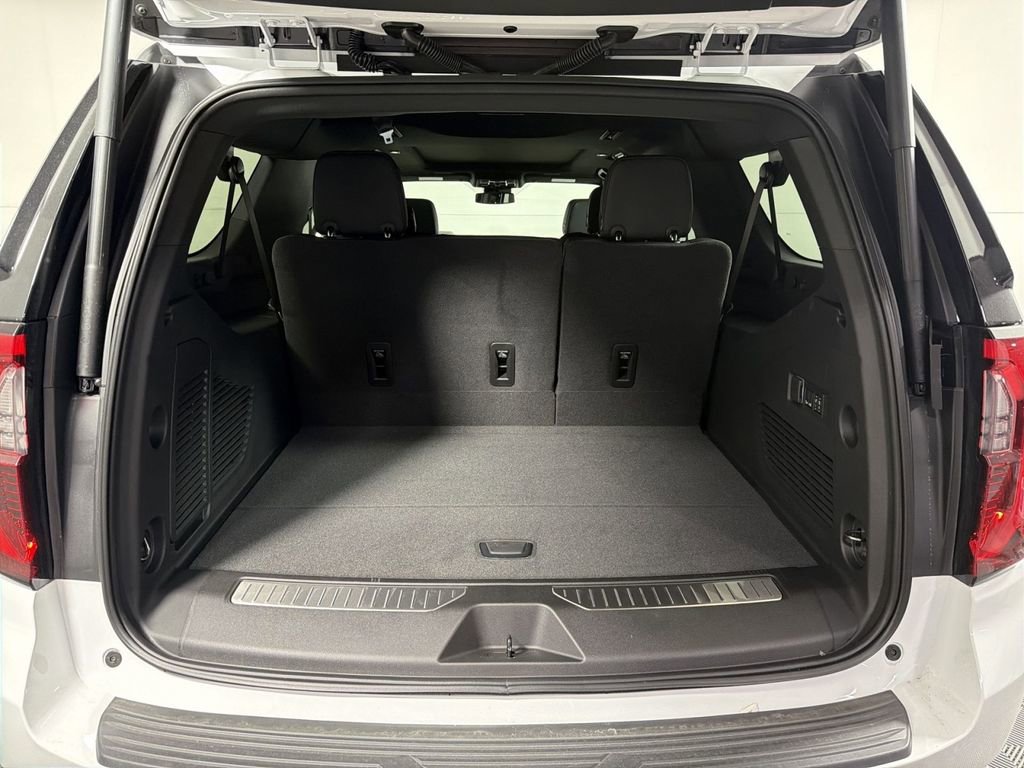 New 2026 GMC Yukon XL Denali w/ Sun & Power Step Package image 27