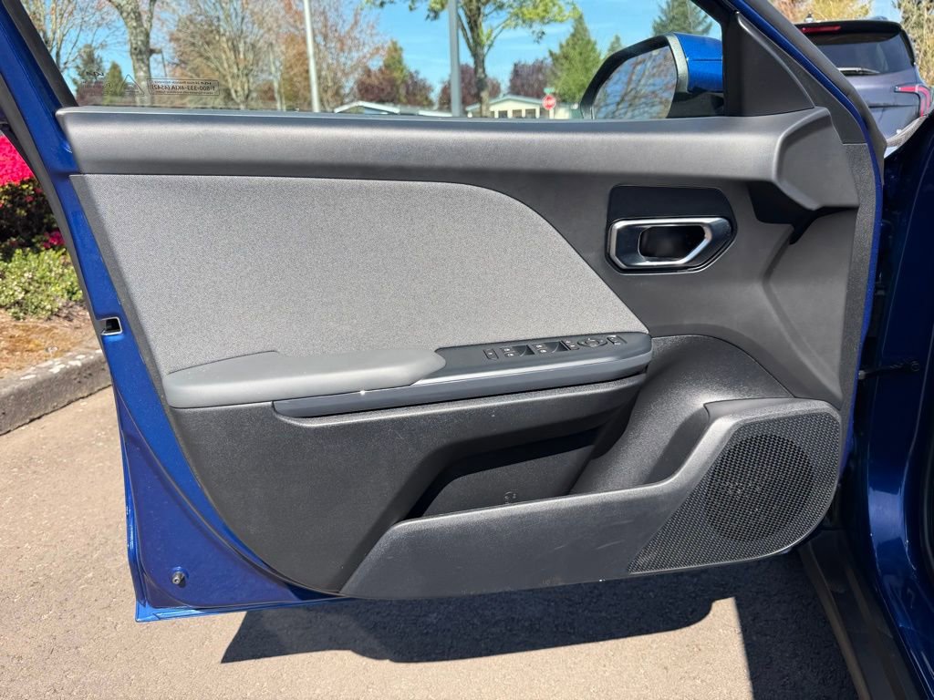 Used 2025 Kia K4 EX image 11