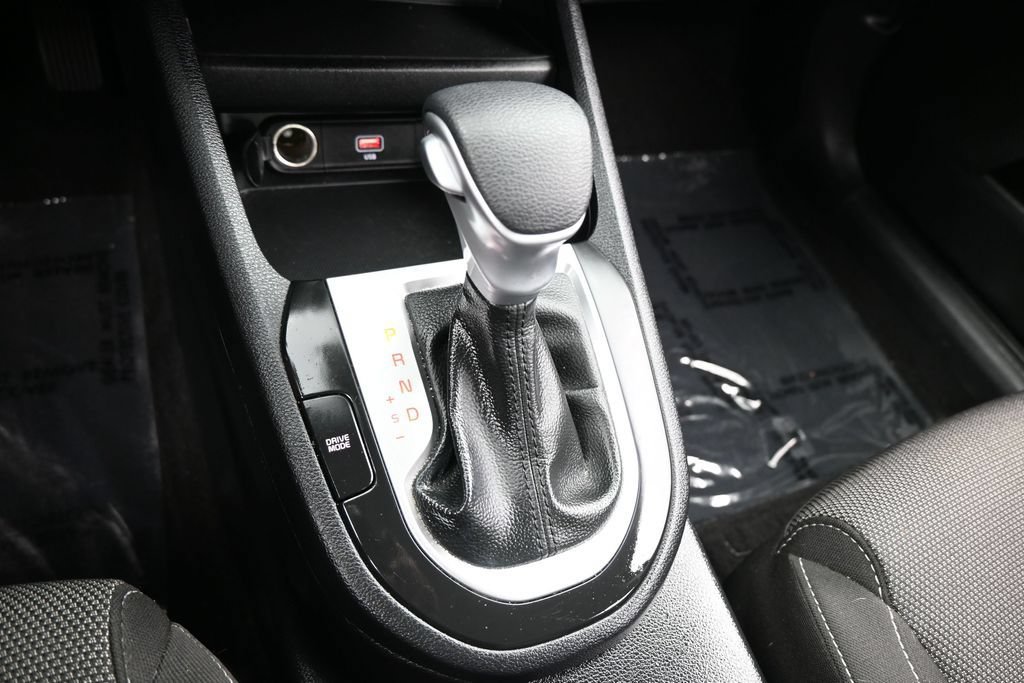 Used 2024 Kia Forte LXS FWD image 25