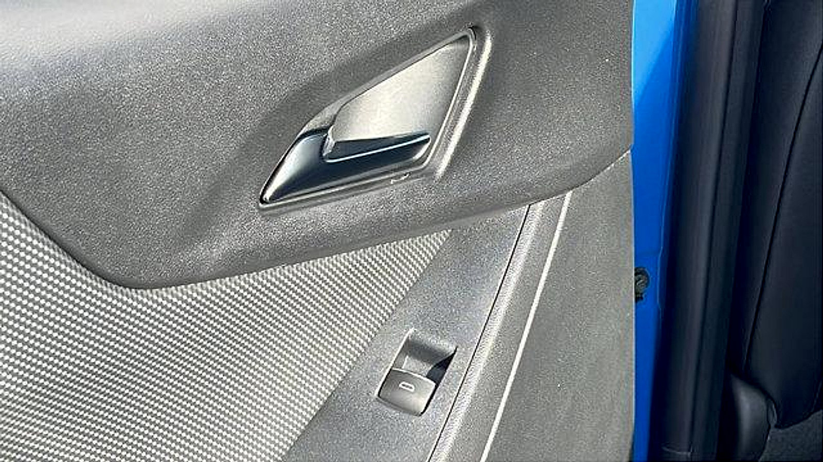 New 2026 Chevrolet Equinox RS w/ Convenience Package III image 12