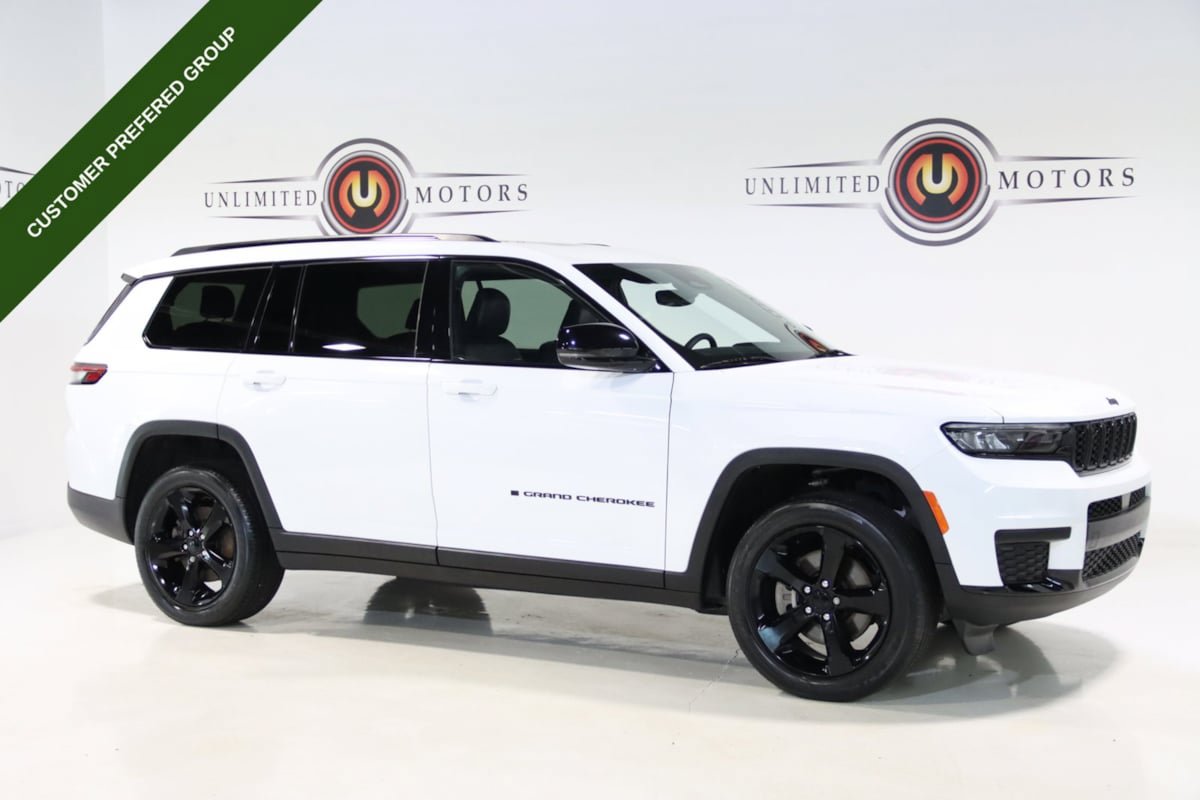 Used 2023 Jeep Grand Cherokee L Laredo AWD/4WD image 1