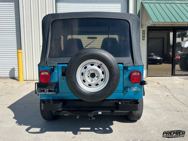 Used 1992 Jeep Wrangler 4WD image 11