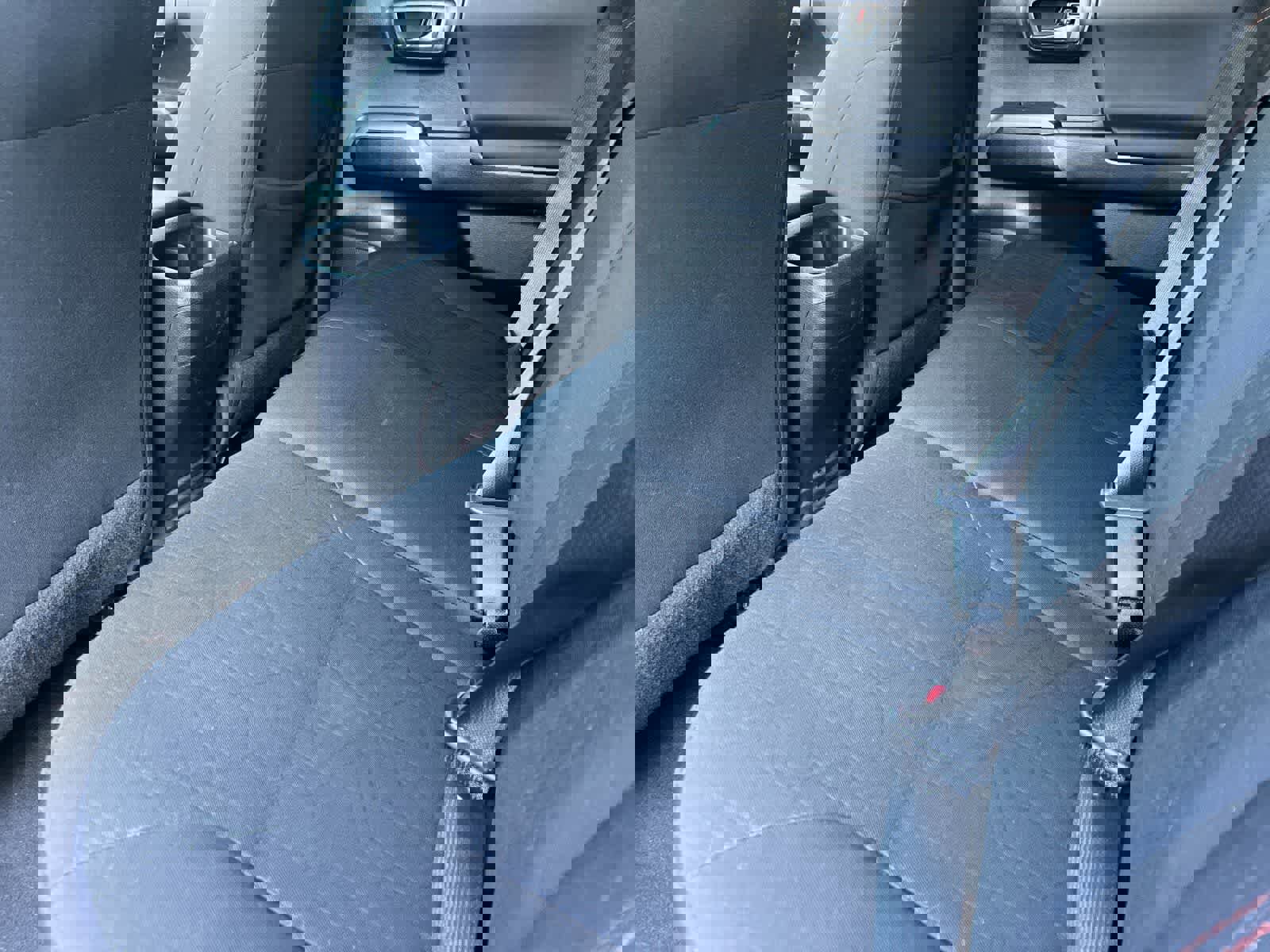 Used 2017 Toyota Tacoma TRD Off-Road w/ Tow Package image 5