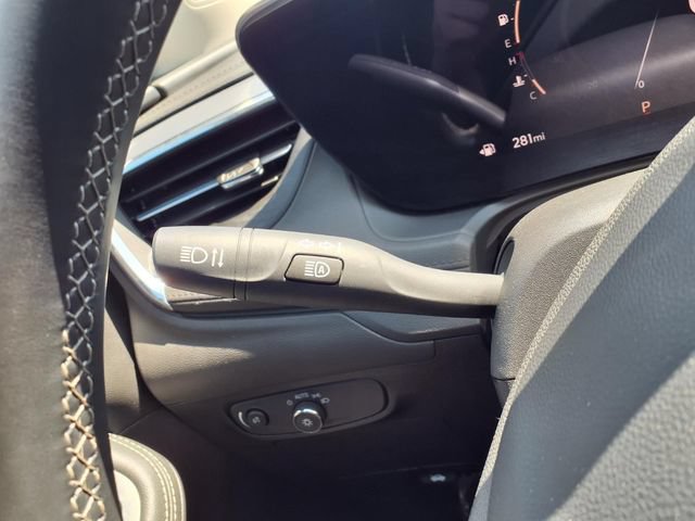 Used 2025 Buick Encore GX Preferred FWD image 70