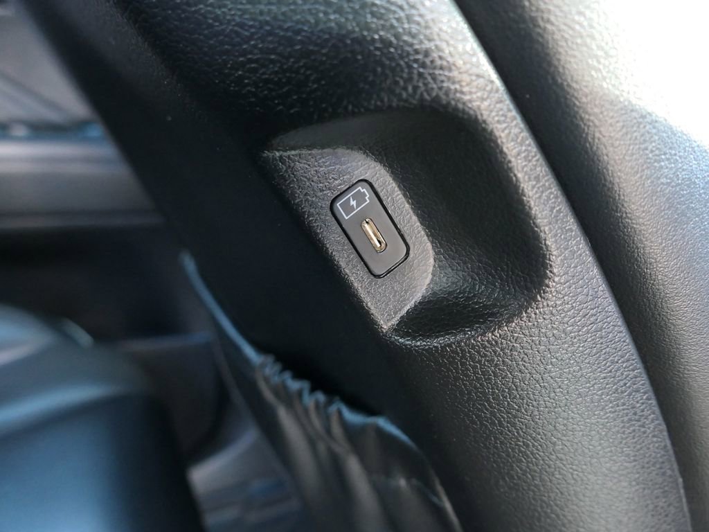 Used 2024 Hyundai Palisade Calligraphy image 25