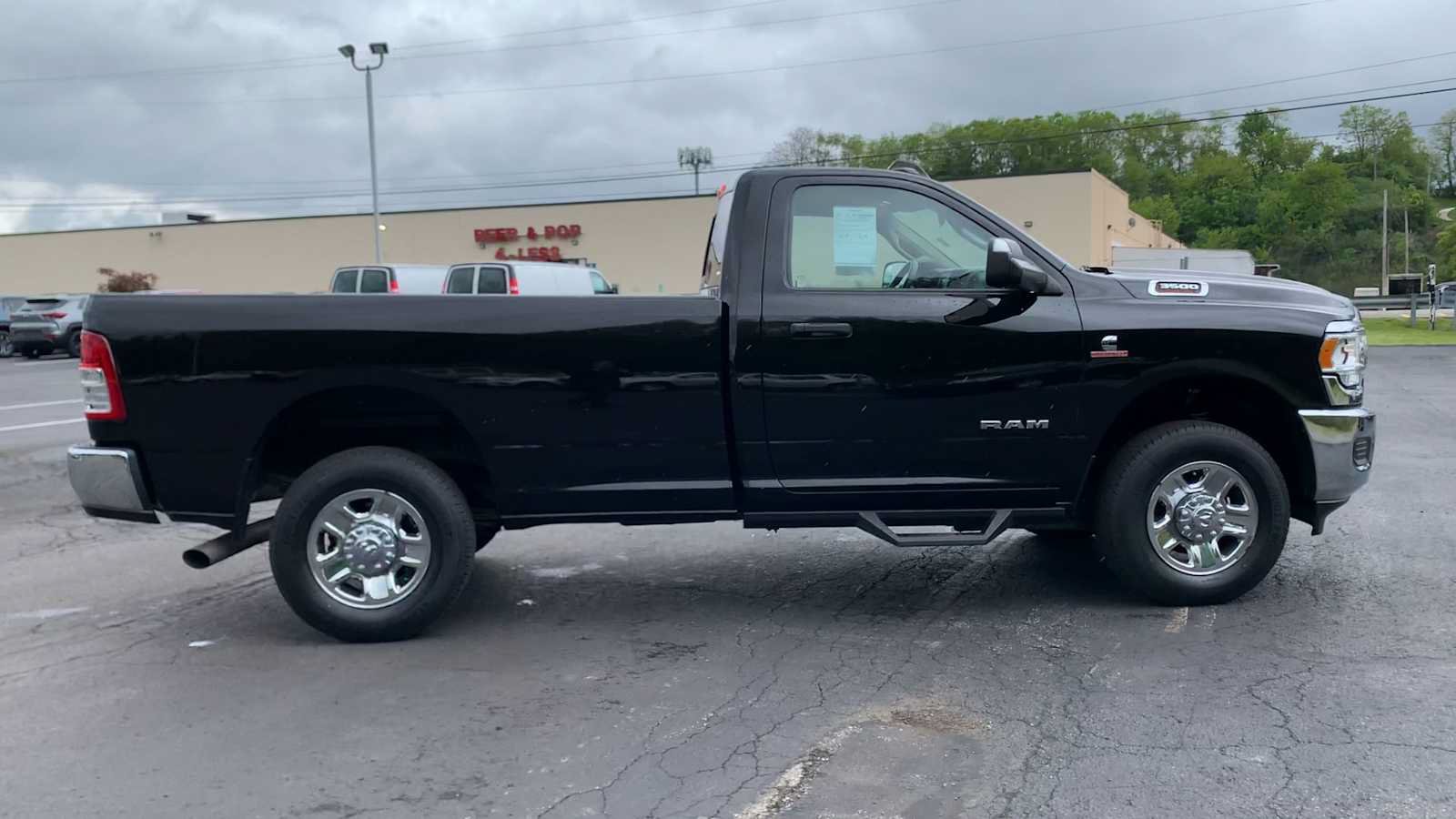 Used 2019 RAM 3500 Tradesman AWD/4WD image 9