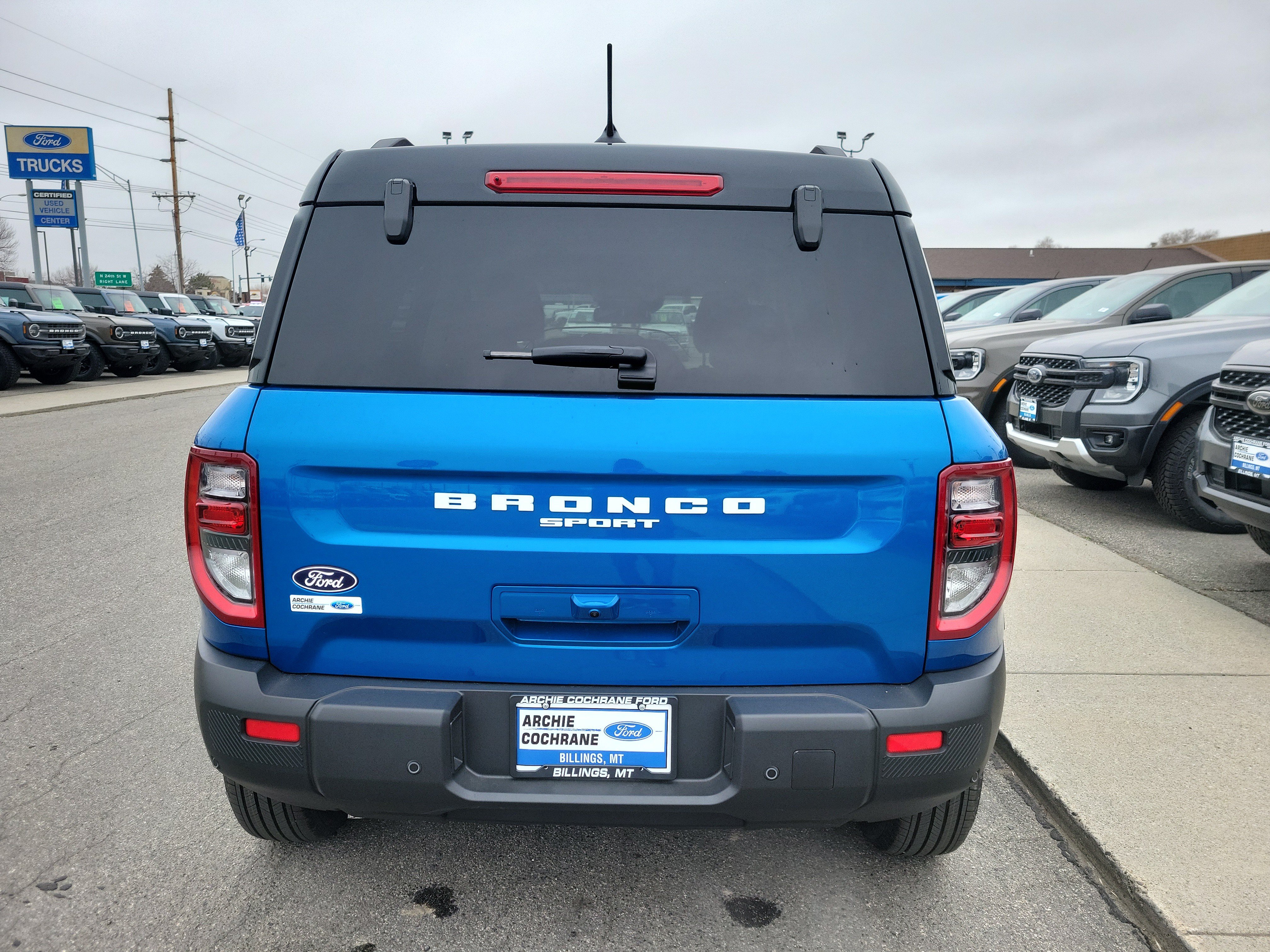 New 2026 Ford Bronco Sport Outer Banks w/ Outer Banks Tech Package+ AWD/4WD image 4