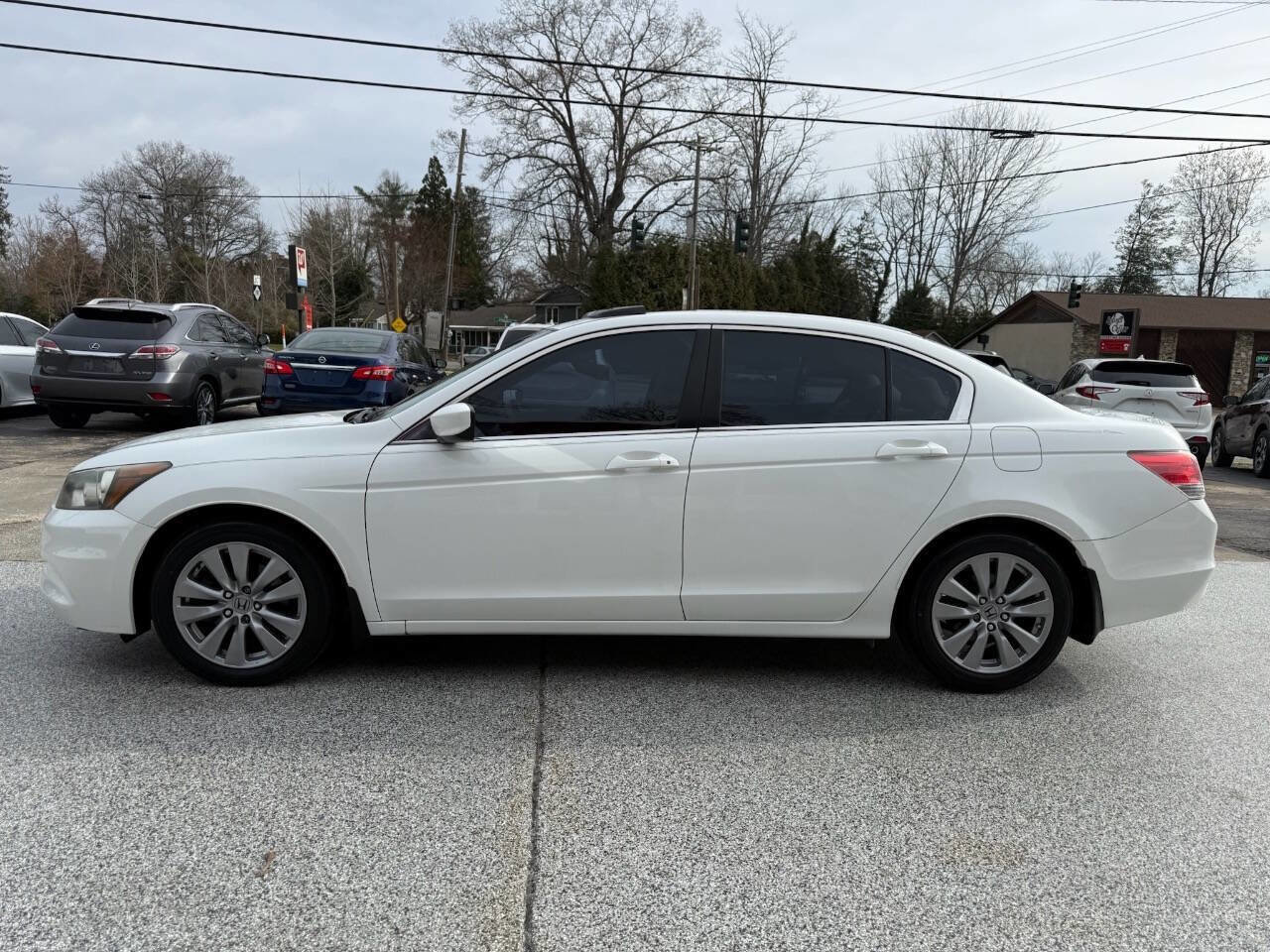 Used 2012 Honda Accord EX-L image 3