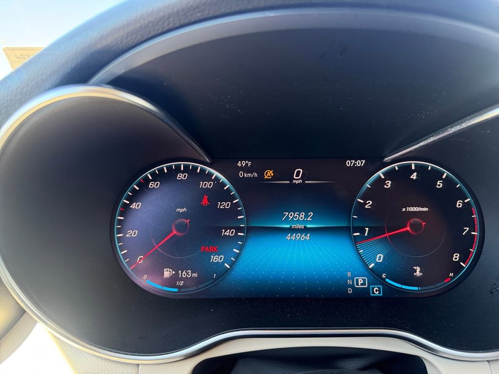 Certified 2022 Mercedes-Benz GLC 300 4MATIC w/ Premium Package Lite image 17