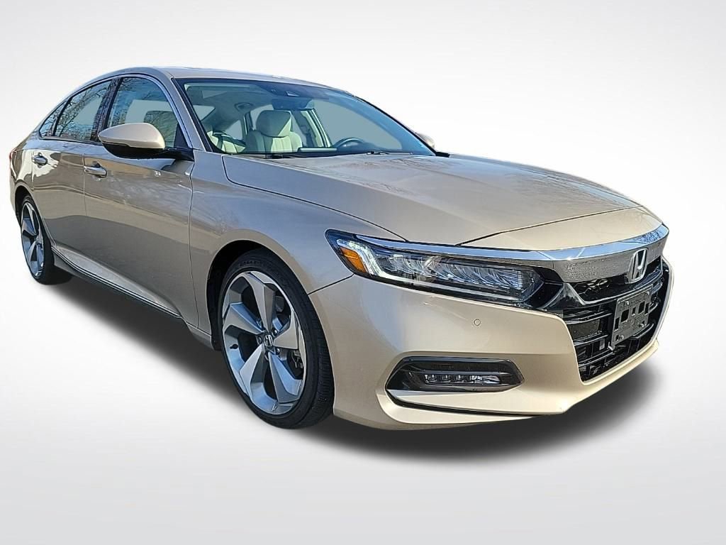 Used 2018 Honda Accord Touring image 7