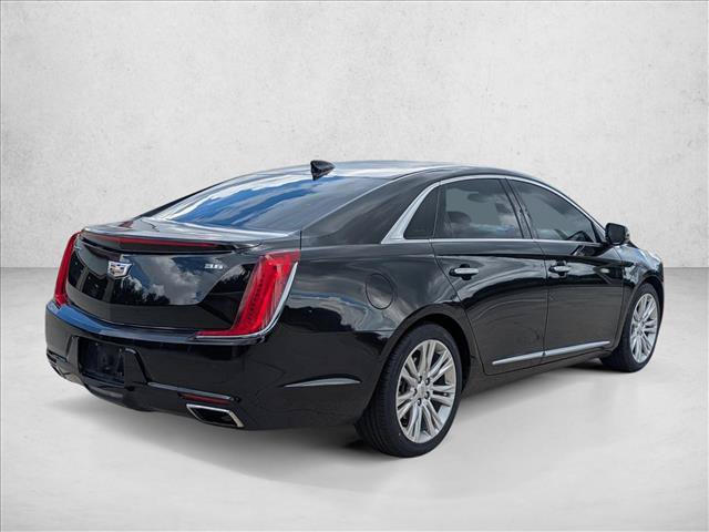 Used 2018 Cadillac XTS Luxury FWD image 4