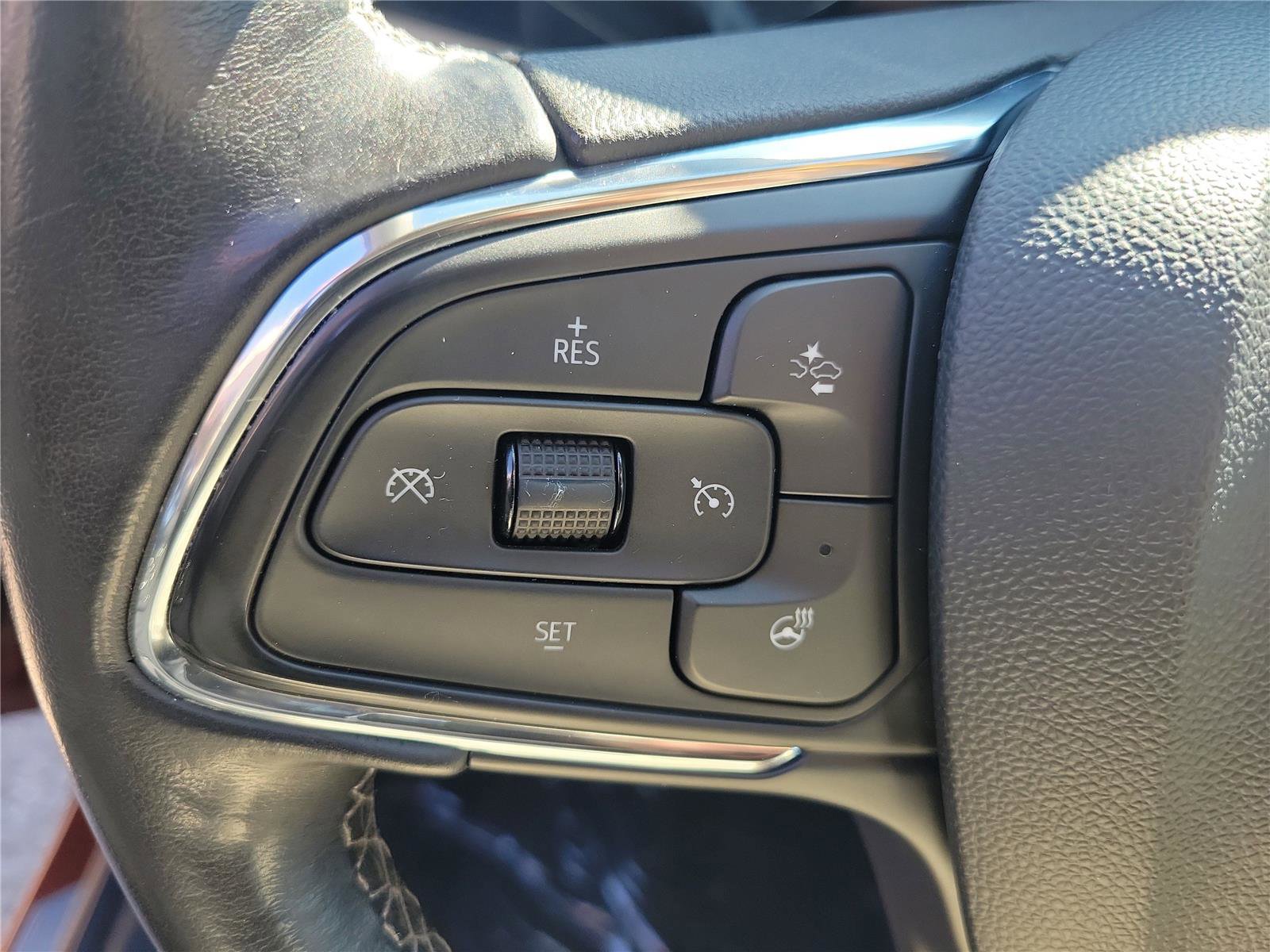 Used 2020 Buick Encore GX Essence w/ Experience Buick Package image 25