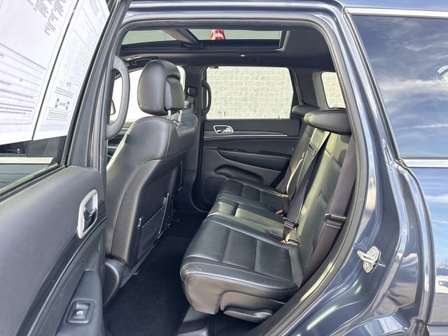 Used 2020 Jeep Grand Cherokee Limited w/ Luxury Group II image 19