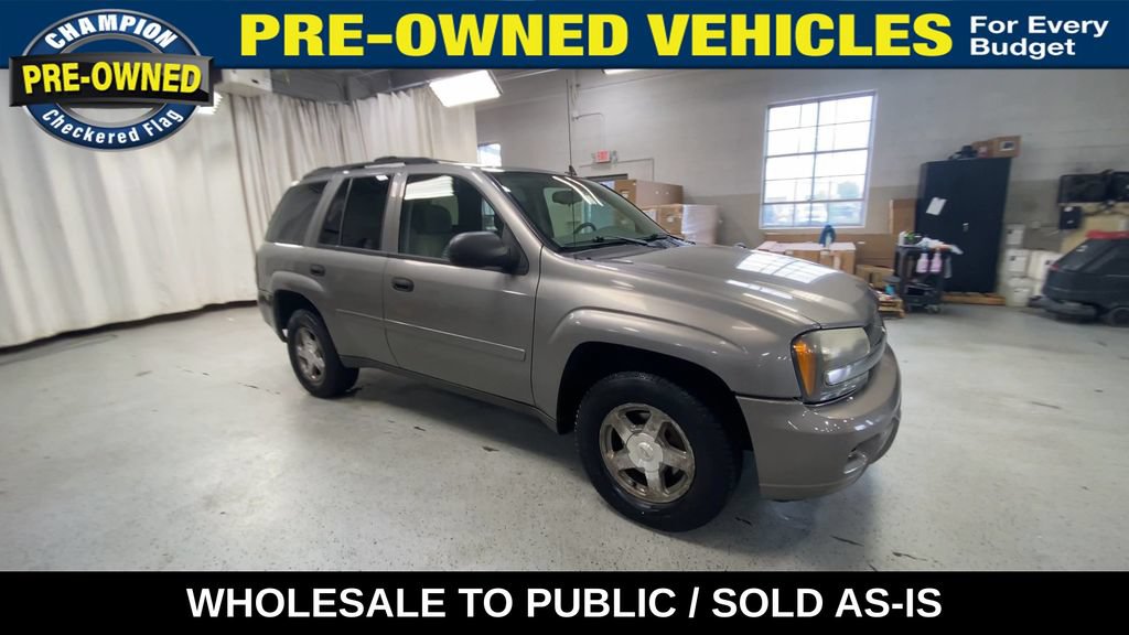 Used 2006 Chevrolet TrailBlazer LS RWD image 2