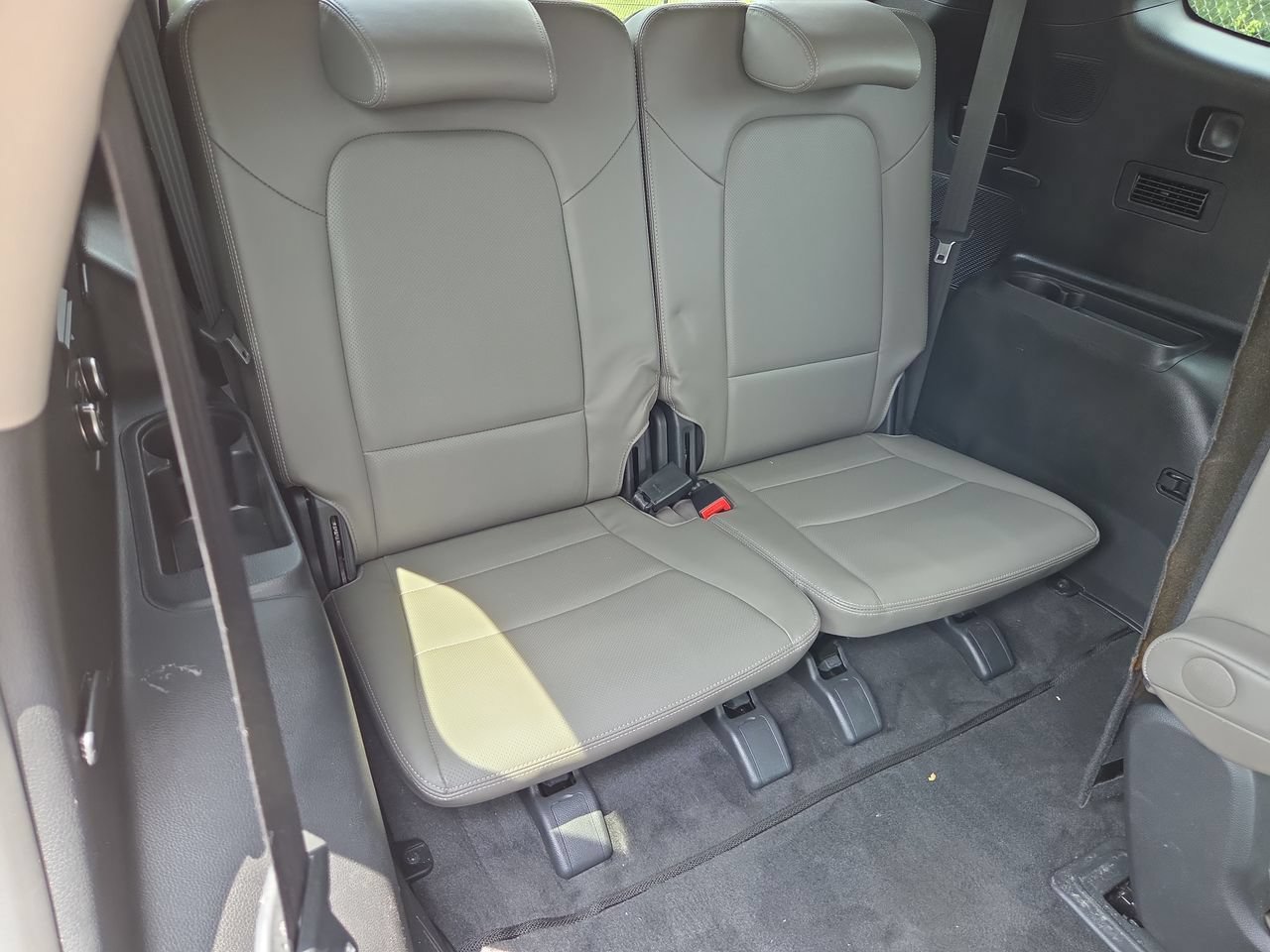Used 2019 Hyundai Santa Fe XL FWD image 27