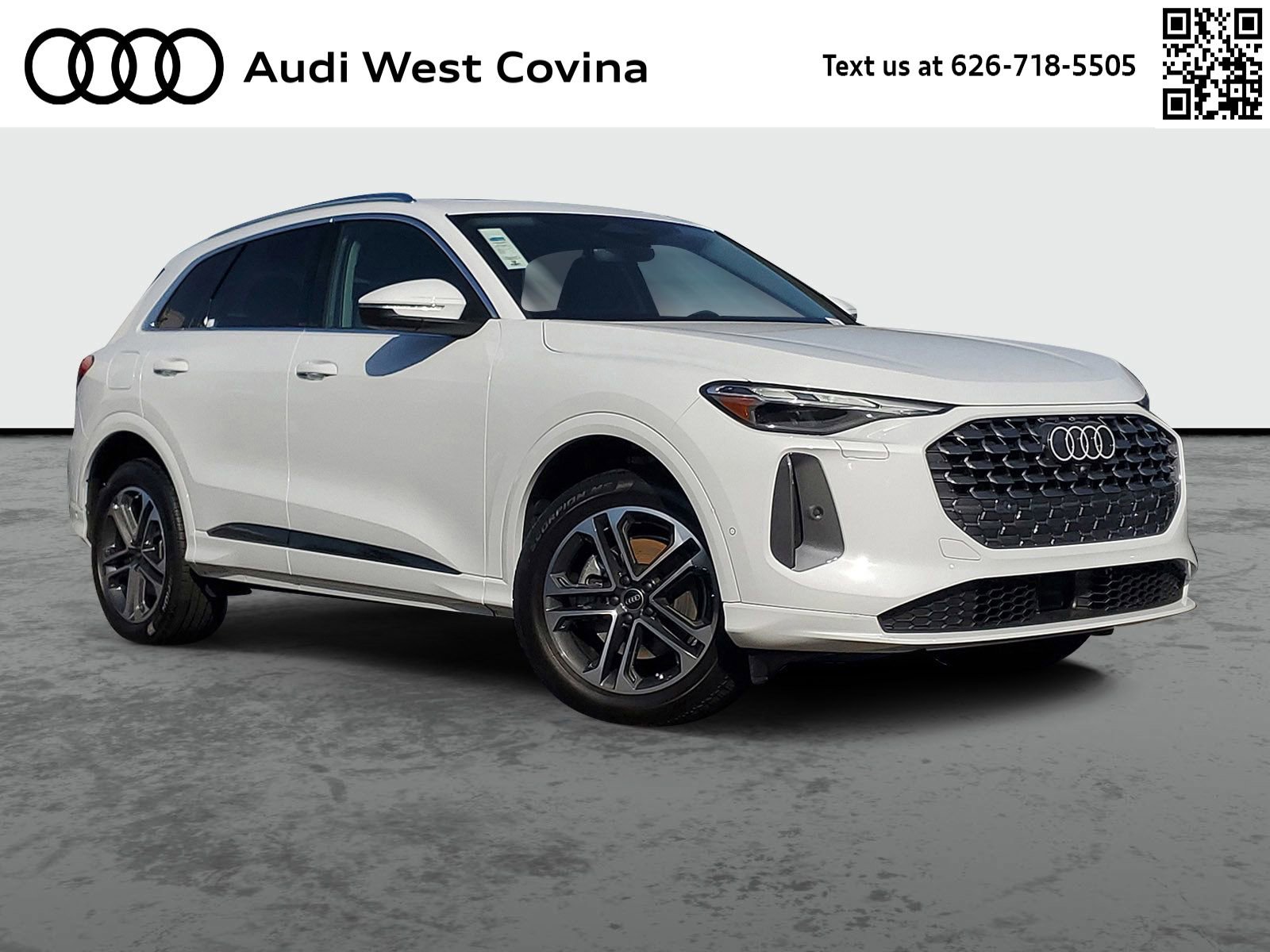 Used 2025 Audi Q5 Premium w/ Convenience Package