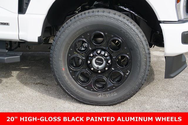 New 2026 Ford F350 Lariat w/ Black Appearance Package image 27