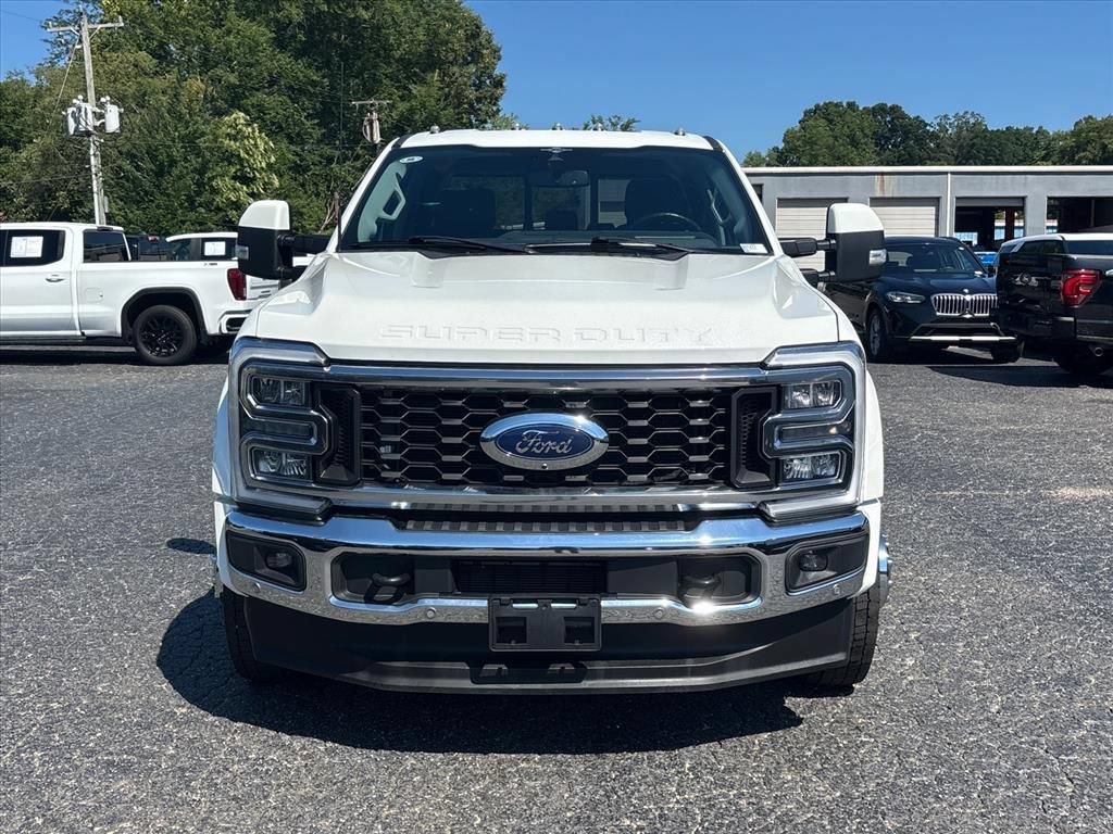 Used 2023 Ford F450 Lariat w/ Lariat Ultimate Package AWD/4WD image 2