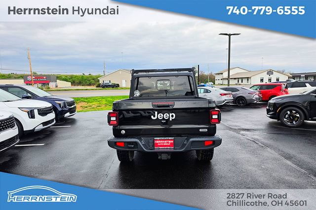 Used 2020 Jeep Gladiator Overland AWD/4WD image 30
