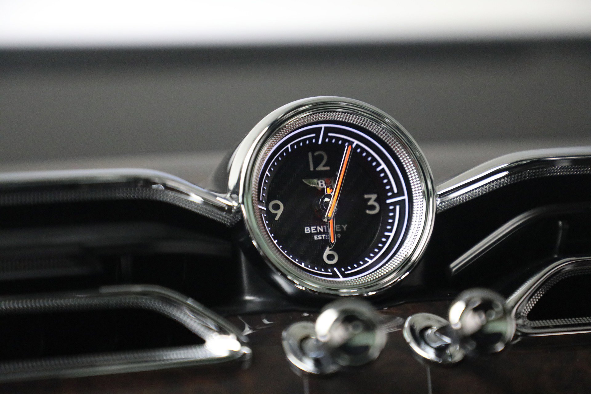 Certified 2021 Bentley Bentayga image 26