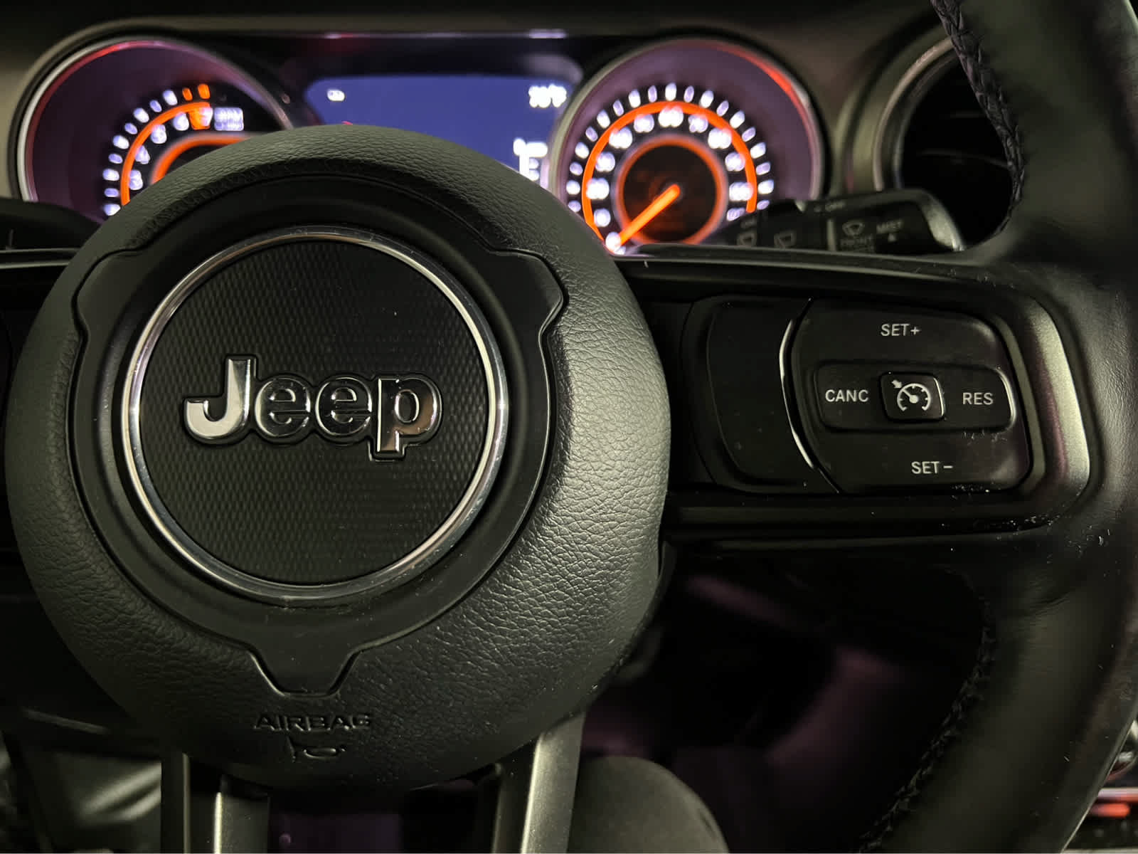 Used 2018 Jeep Wrangler Unlimited Sport S AWD/4WD image 18