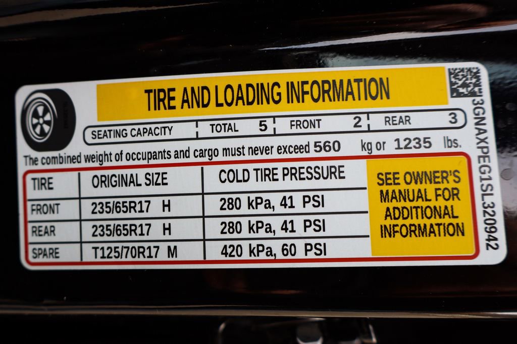 Used 2025 Chevrolet Equinox LT image 41