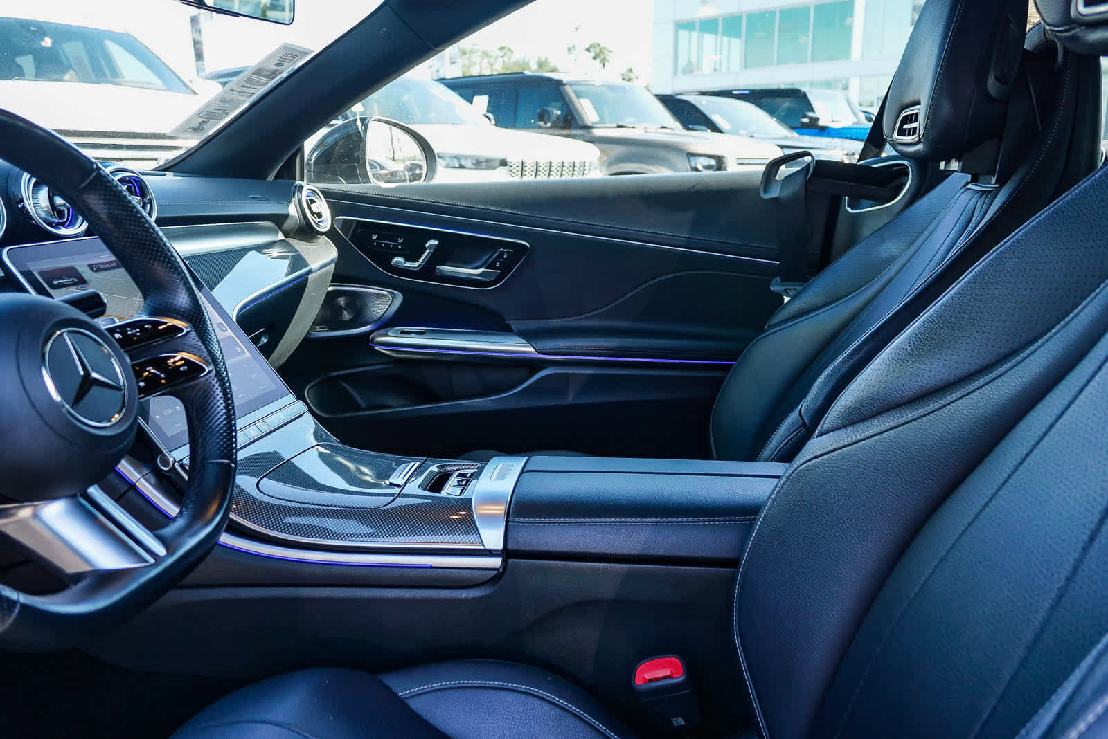 Used 2025 Mercedes-Benz CLE 300 4MATIC Cabriolet image 17