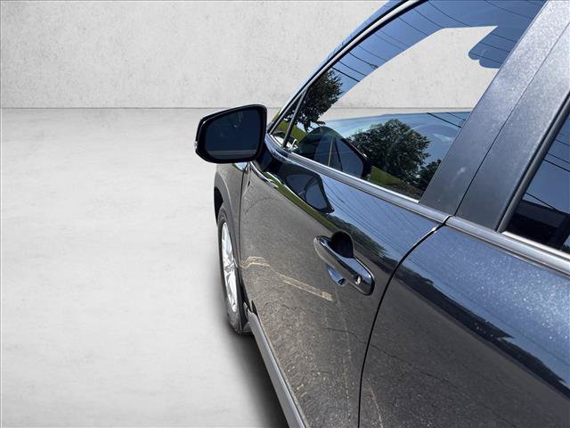 Used 2022 Toyota Corolla Cross LE w/ Moonroof Package FWD image 30