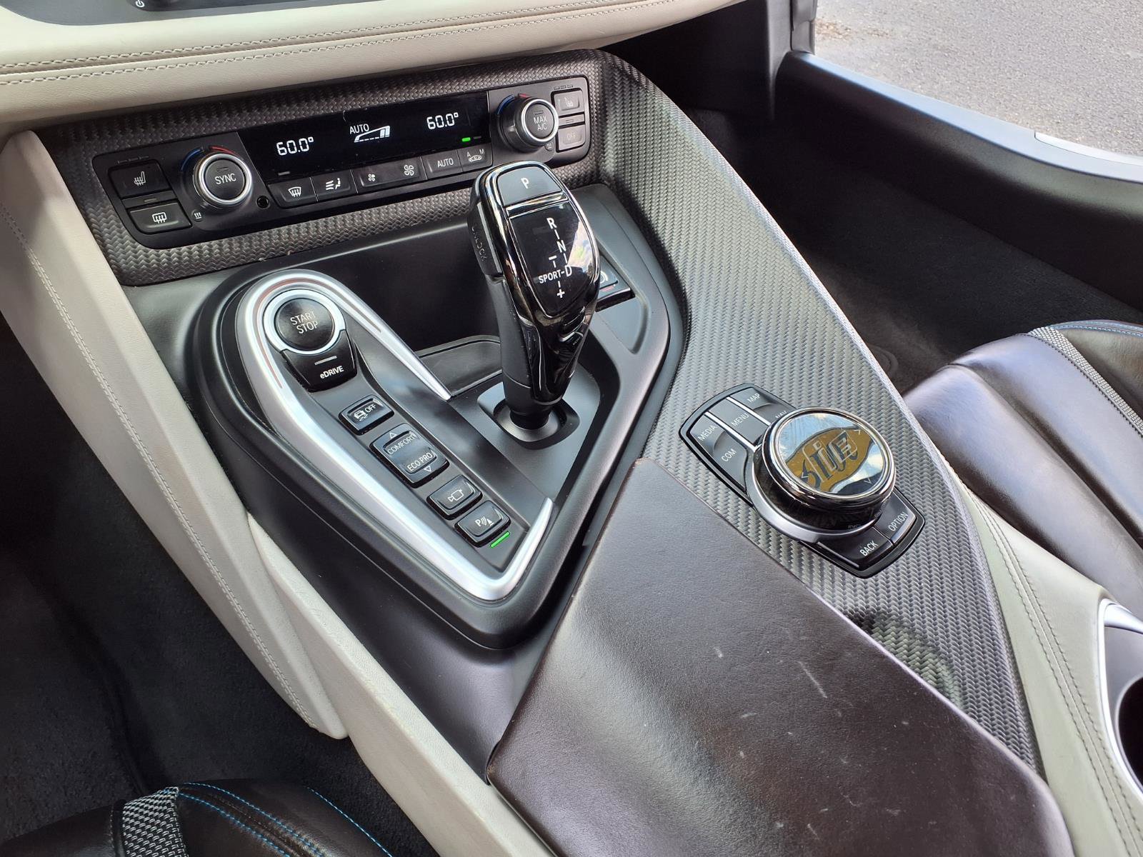 Used 2019 BMW i8 Roadster AWD/4WD image 12