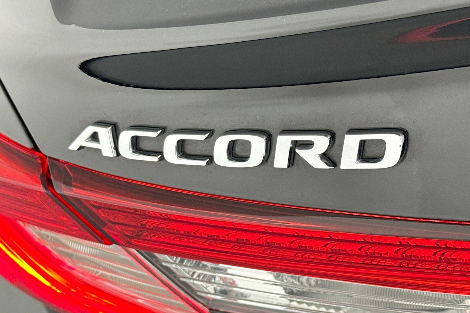 Used 2019 Honda Accord LX image 8