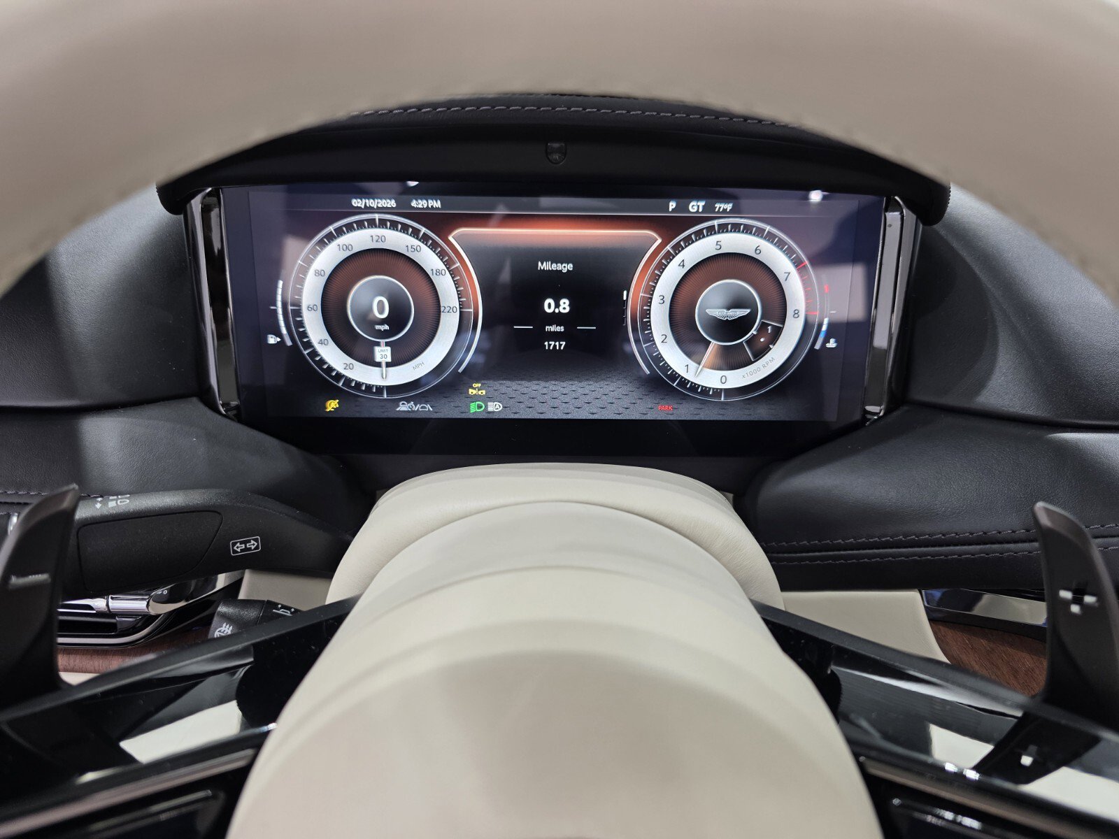 Used 2024 Aston Martin DB12 Volante image 6