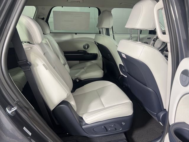 New 2026 Hyundai Palisade Calligraphy image 13