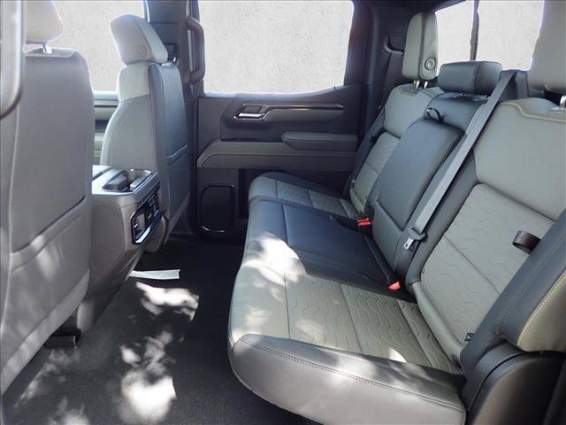New 2026 Chevrolet Silverado 1500 ZR2 AWD/4WD image 7