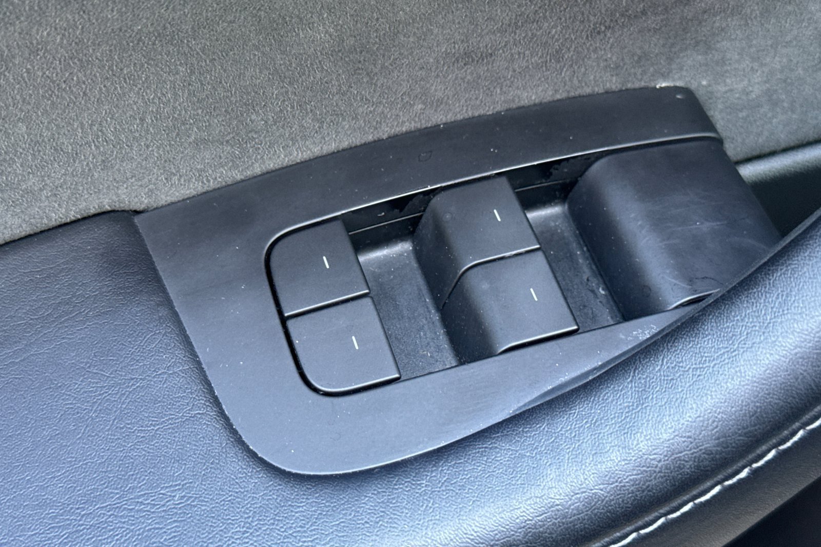 Used 2022 Tesla Model Y Performance AWD/4WD image 11