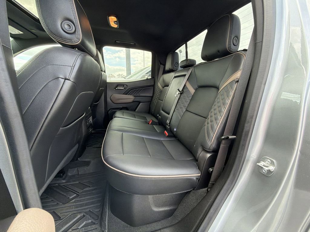 Certified 2024 GMC Canyon Denali image 31