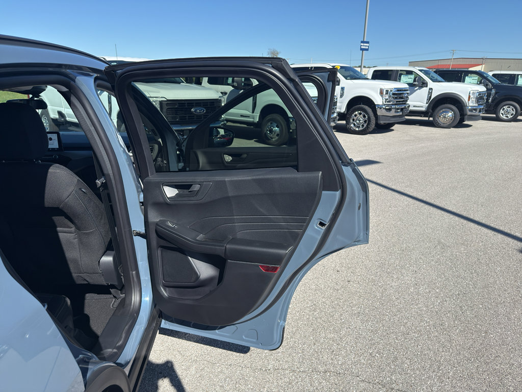 New 2026 Ford Escape Active FWD image 15