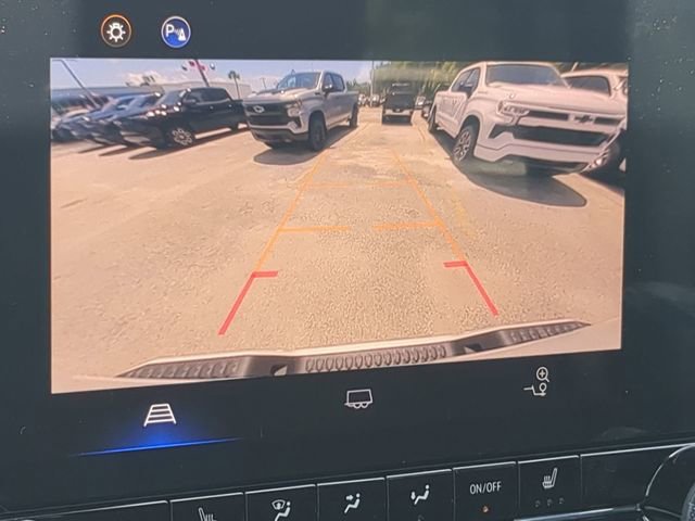 New 2025 Chevrolet Colorado LT RWD image 19