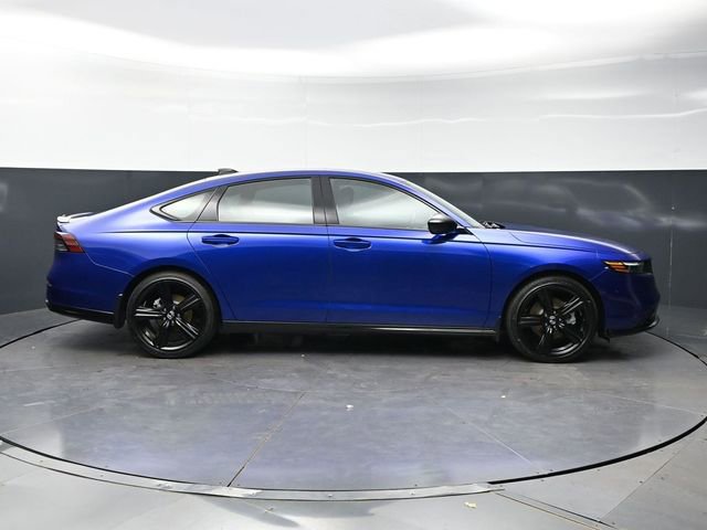 Certified 2025 Honda Accord Sport image 4