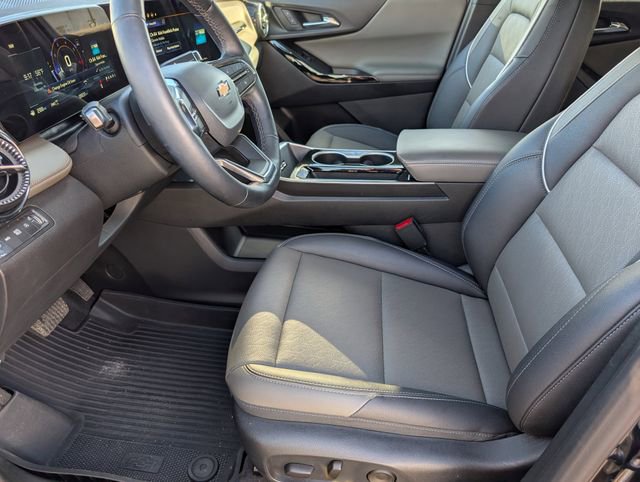 Used 2025 Chevrolet Equinox LT w/ Convenience Package II image 15