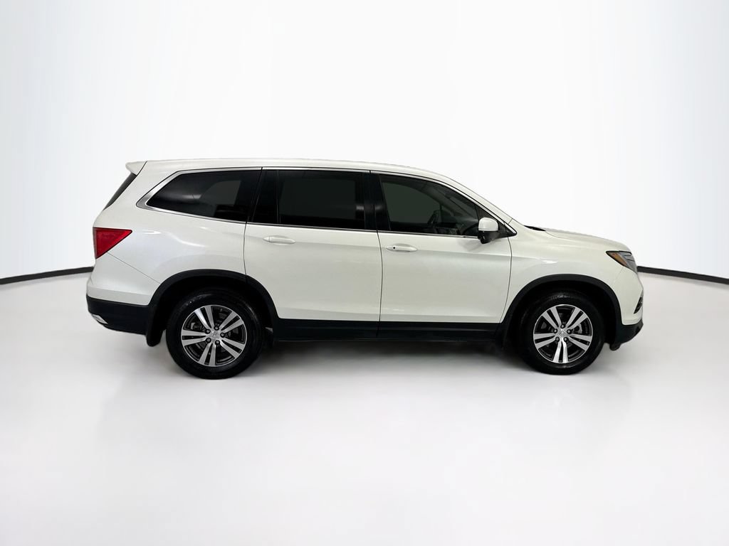 Used 2017 Honda Pilot EX-L image 4