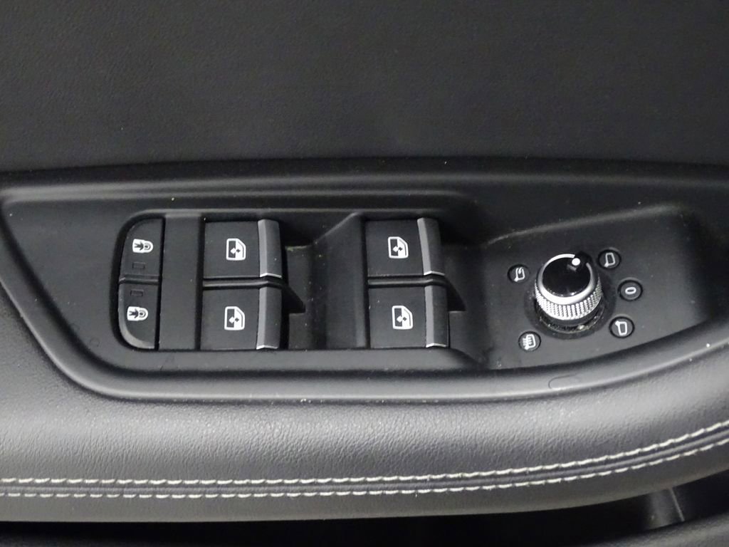 Used 2023 Audi A4 2.0T Premium Plus image 18