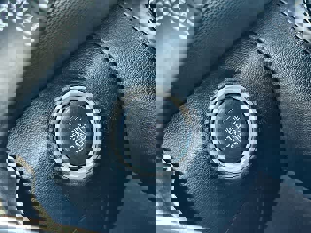 Used 2019 Hyundai Kona Limited w/ Cargo Package image 28