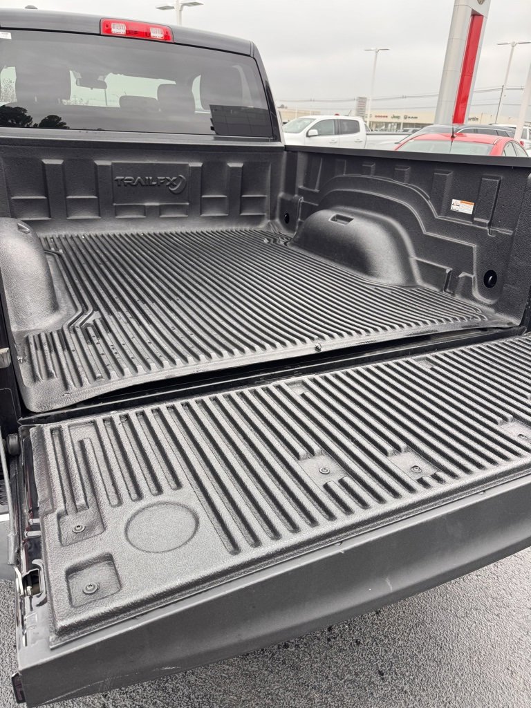 Used 2024 RAM 1500 Classic SLT image 9