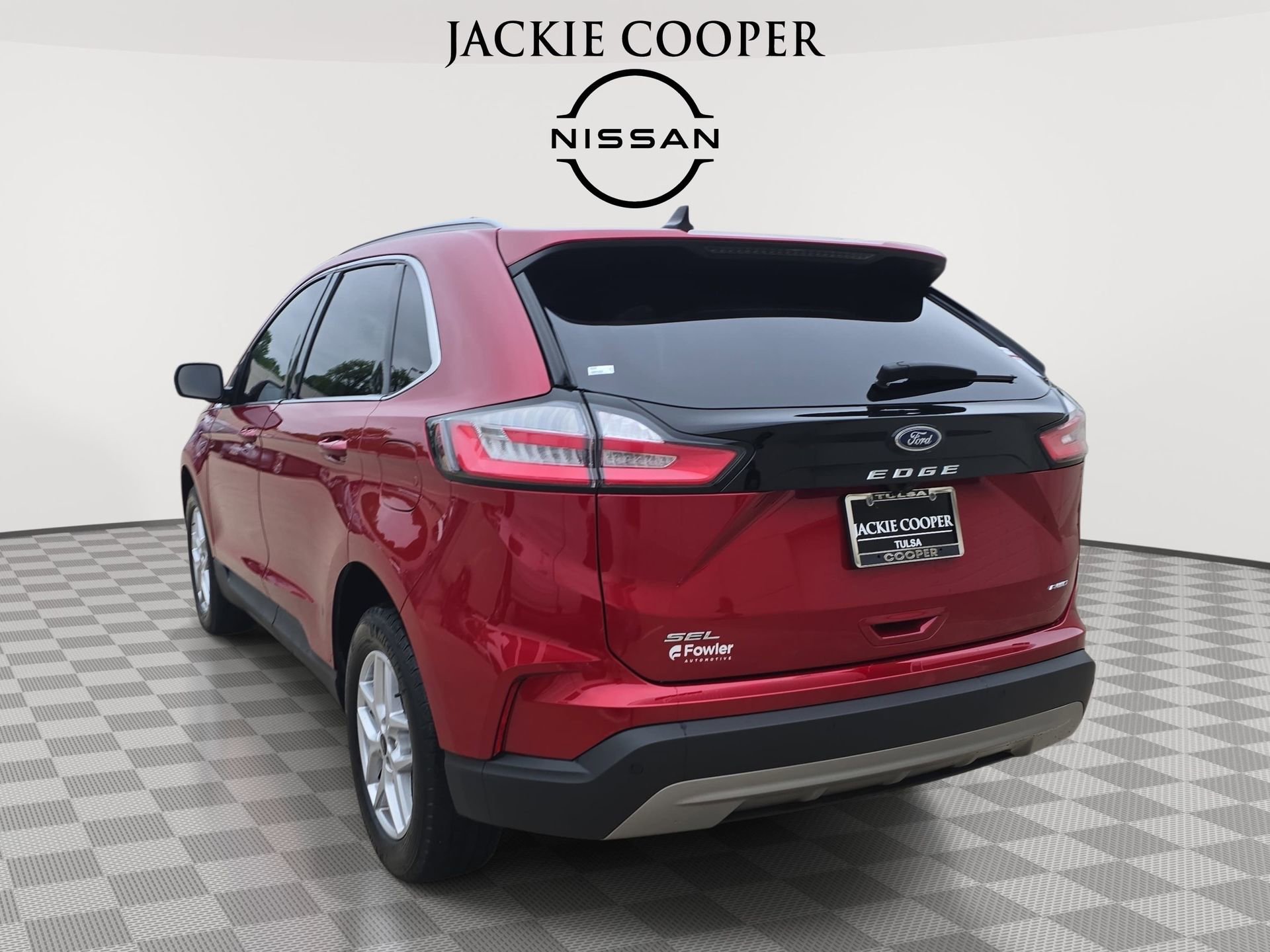 Used 2024 Ford Edge SEL w/ Convenience Package AWD/4WD image 7