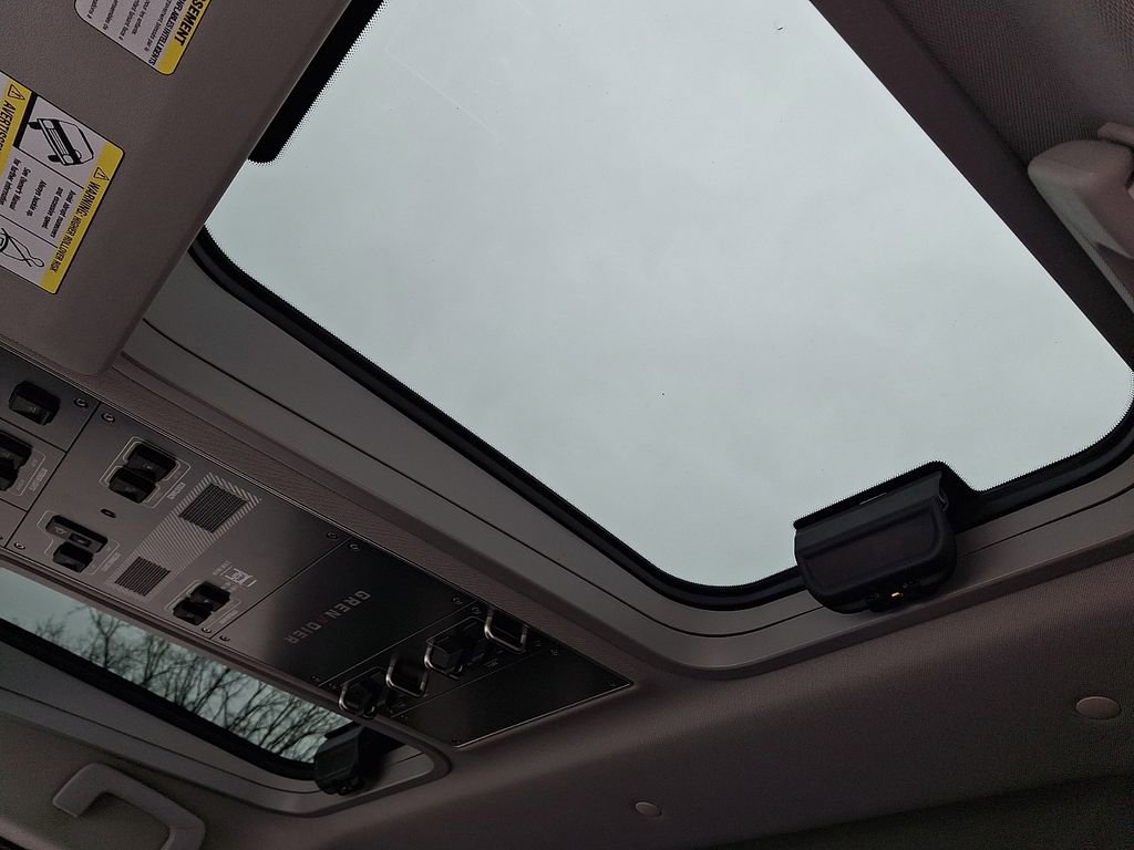 Used 2024 INEOS Grenadier image 15