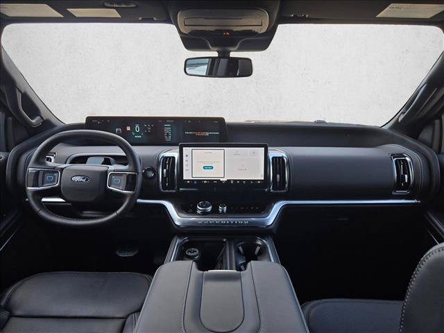 New 2027 Ford Expedition Max Platinum w/ Stealth Appearance Package RWD image 14