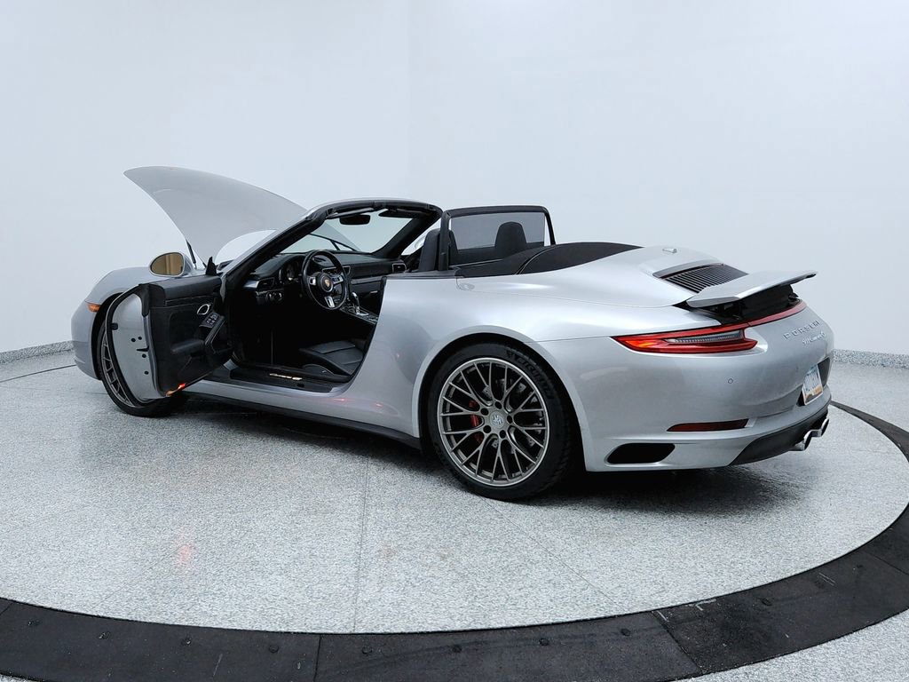 Used 2017 Porsche 911 Carrera 4S image 10
